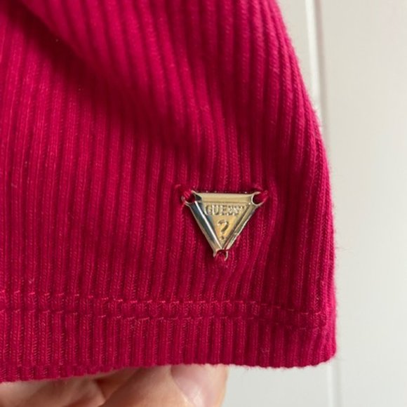 Guess T shirt - Picture 2 of 3